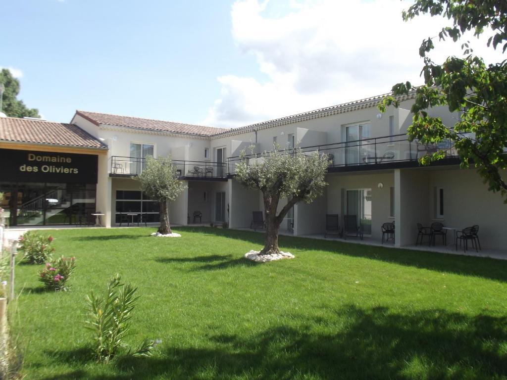 Hotel Le Domaine Des Oliviers Pierrelatte Zewnętrze zdjęcie