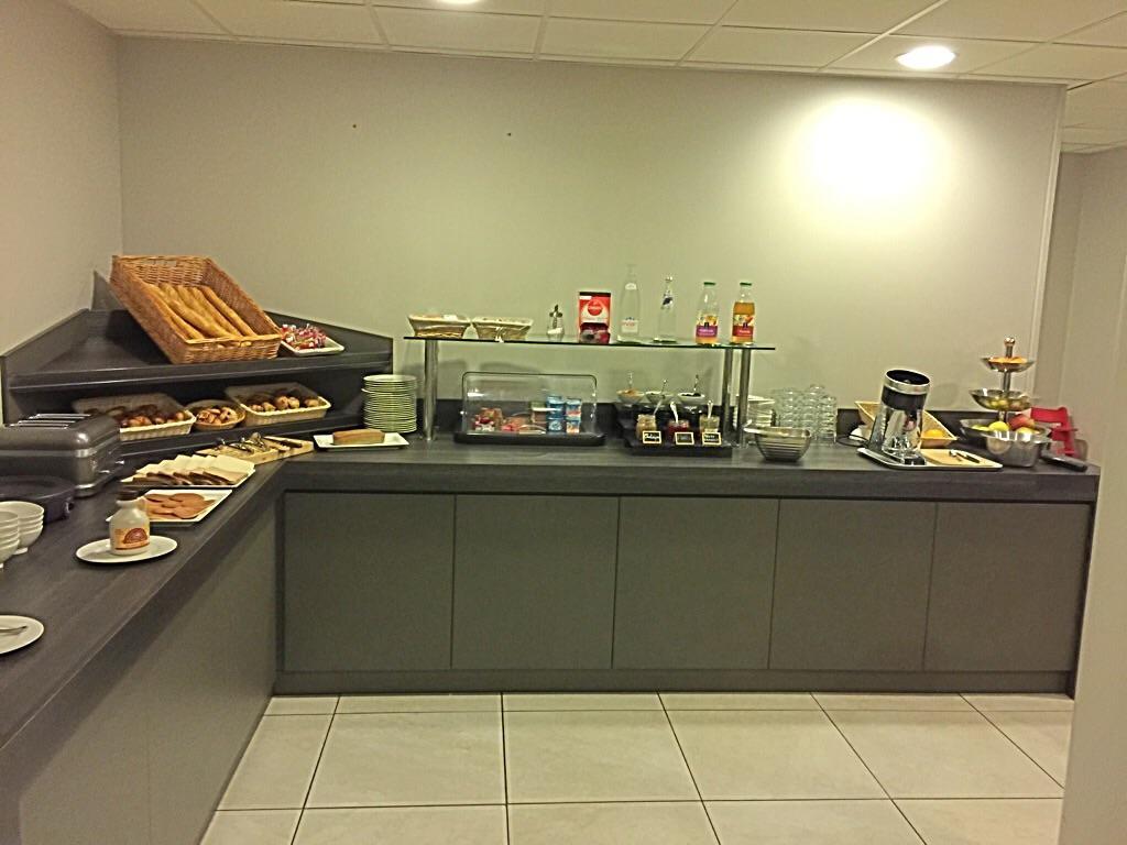 Hotel Le Domaine Des Oliviers Pierrelatte Zewnętrze zdjęcie